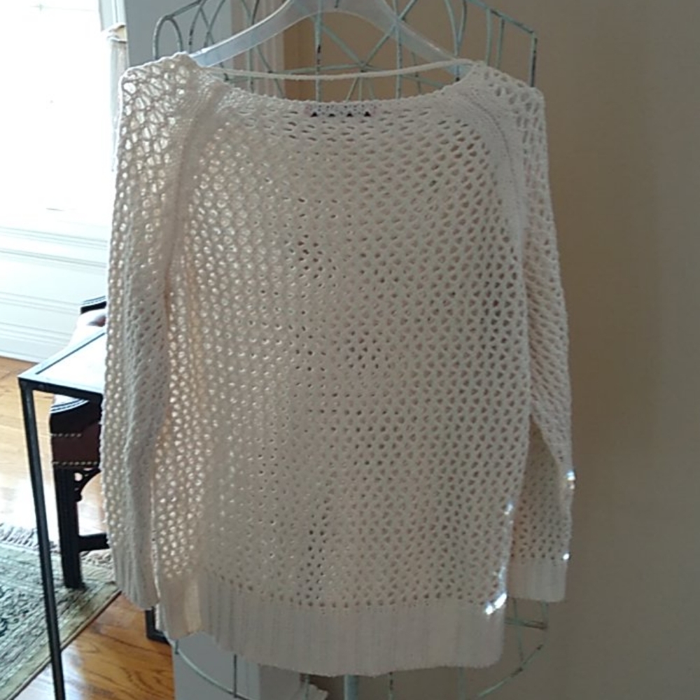 Clock House Sweater - Picture 2 of 8